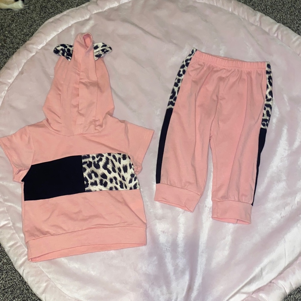 Baby girl SHEIN sweatsuit!